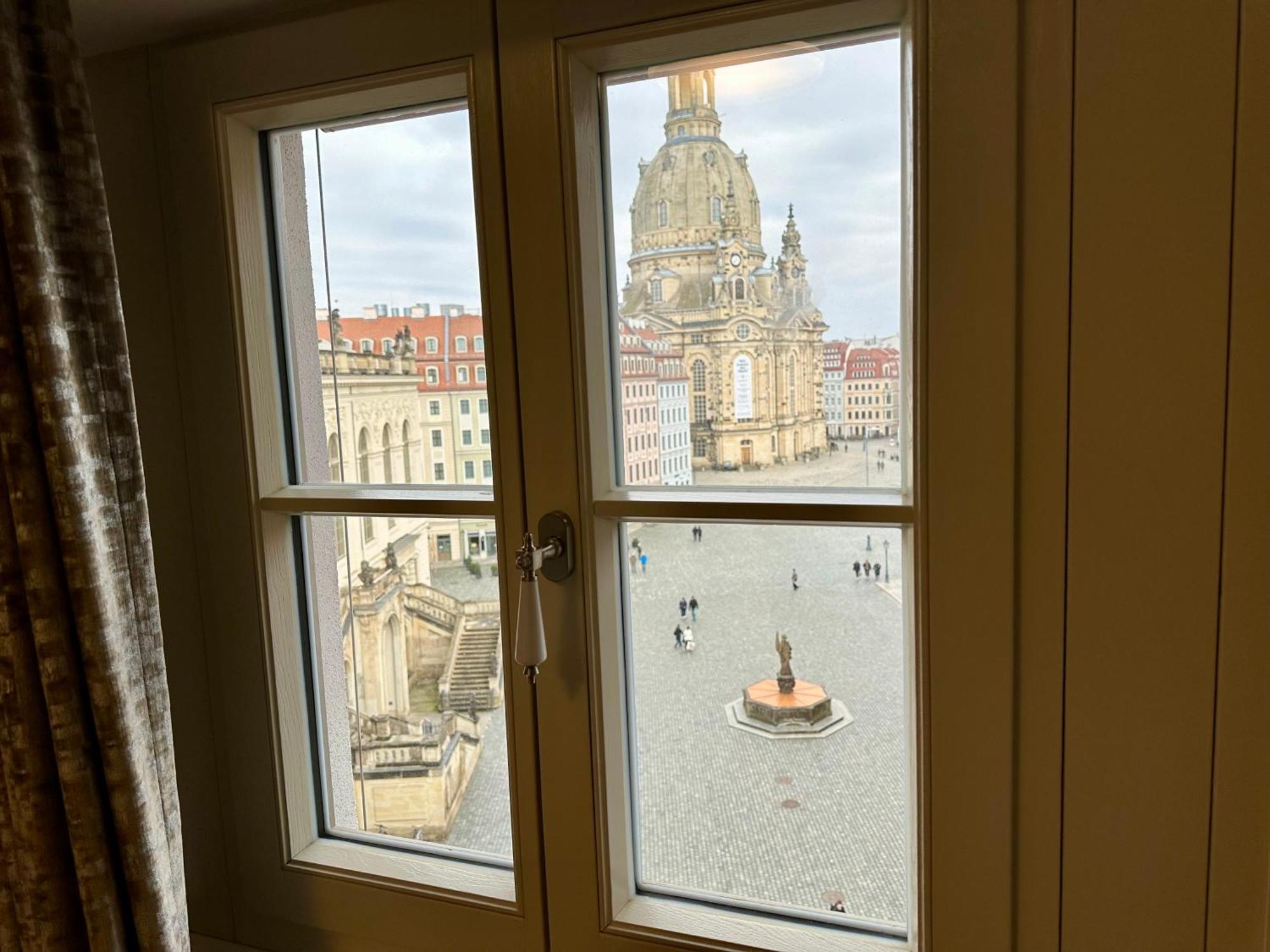 Exklusives Apartment Mit Einmaligem Blick Zur Frauenkirche - Parkplatz Kostenfrei Dresden Exterior foto